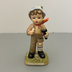 Erich Stauffer Titled Sore Thumb Ceramic Boy Figurine Japan 8561 Vintage NO BOX